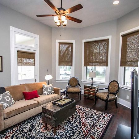 Wyoming St Restored Historic 2Br/1Ba Downtown San Antonio Bagian luar foto